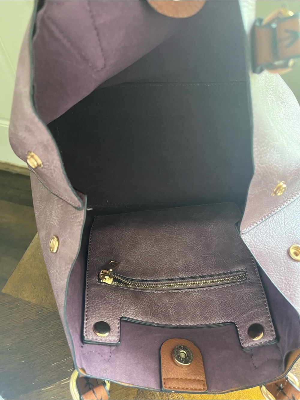Dusty Mauve Shoulder Tote with Brown Accent Straps - Picture 3 of 7